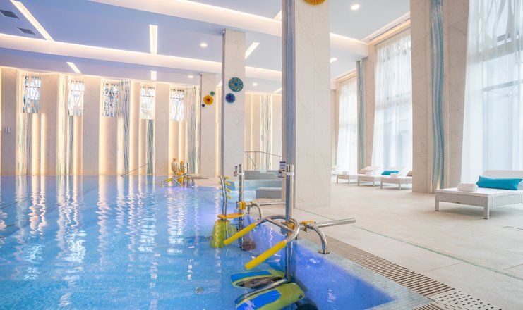 Отель "Luciano Hotel & SPA Sochi"5* (бывш. Санаторий "Золотой Колос")